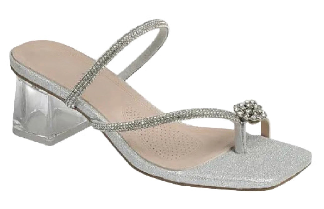 Women's Lucite Toe Ring Slip On Sandals : Silv