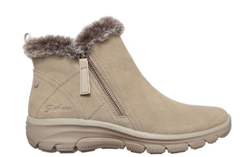 Skechers Women Relaxed Fit Easy Going Ankle Boots: MUSH